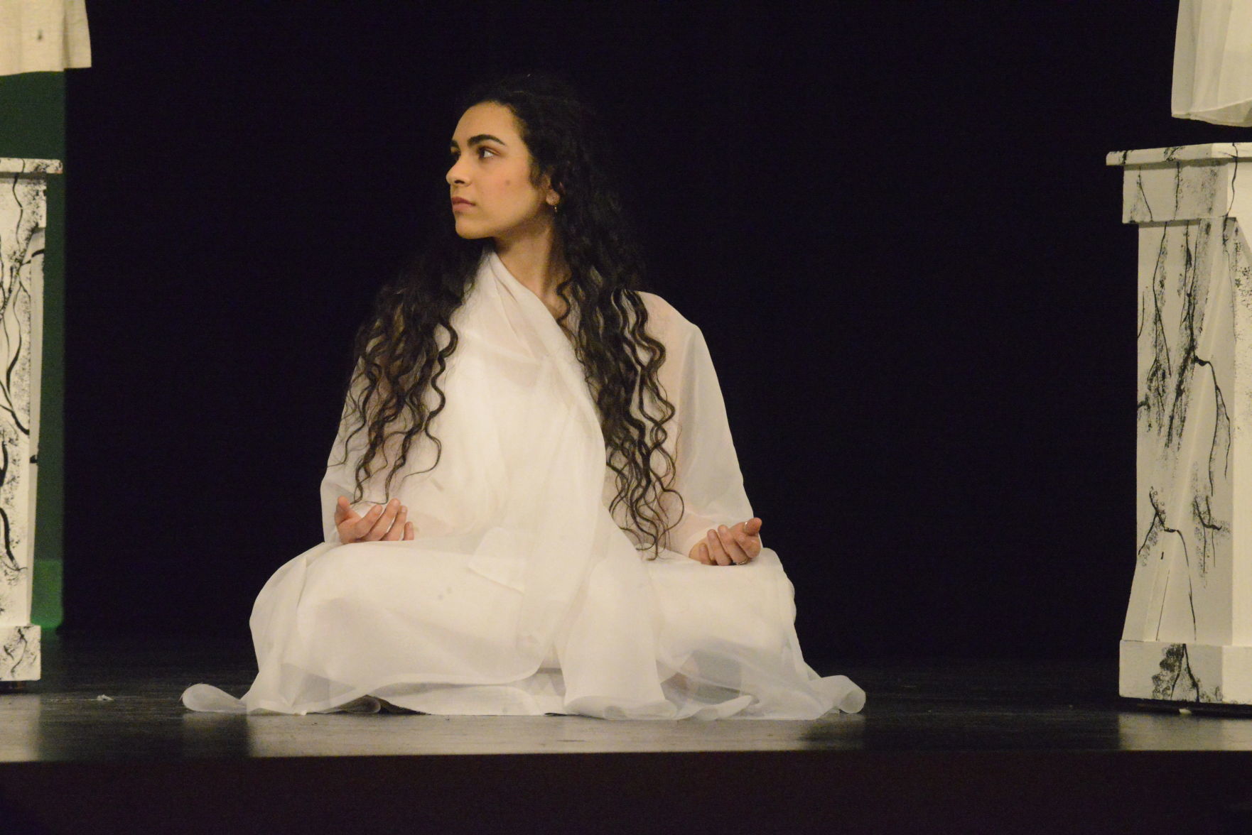 031120 moline musical 694.JPG